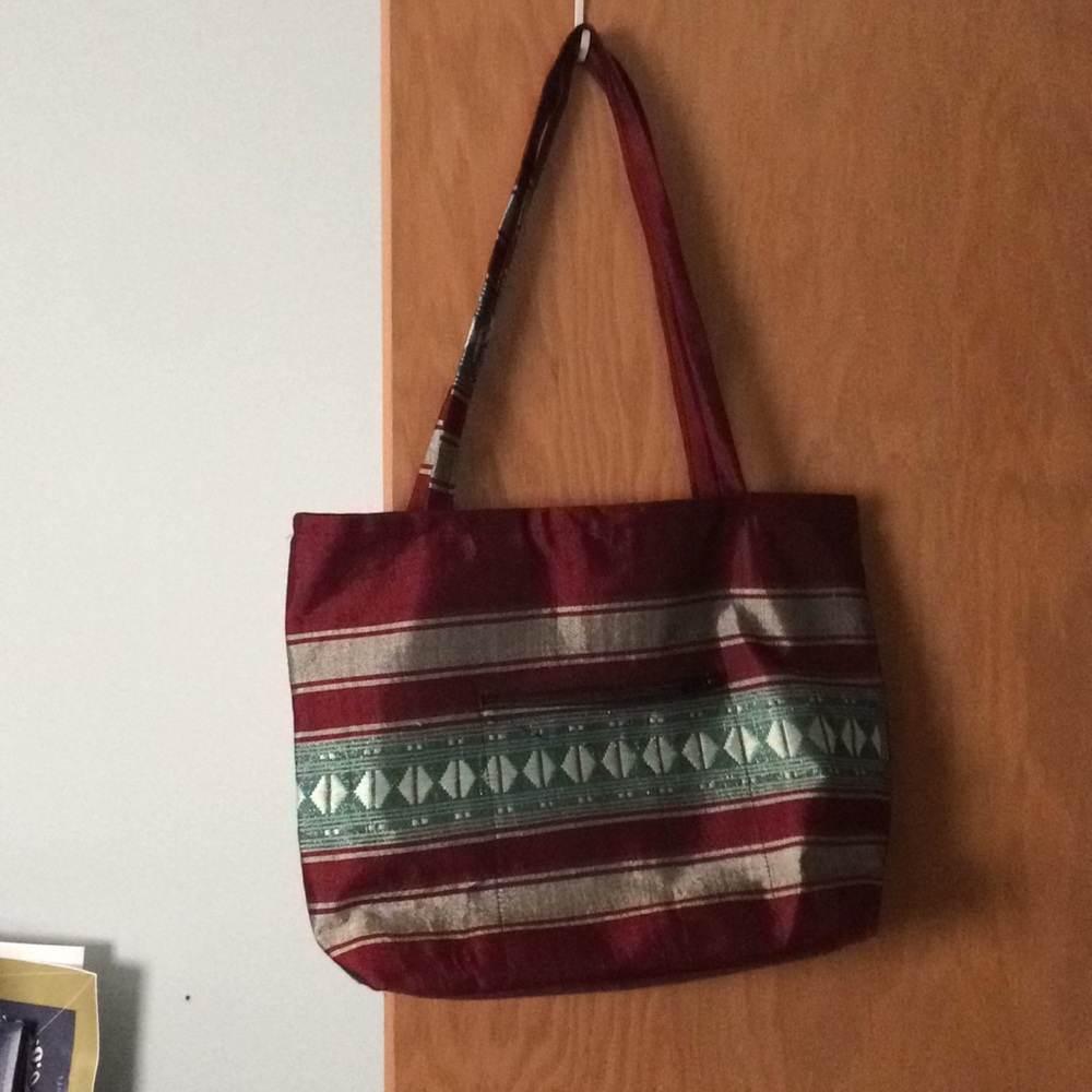 Off Shoulder Tote // Ethiopian